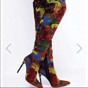 ISO THESE AZALEA WANG BOOTS SIZE 9 SERIOUS SELLERS ONLY !